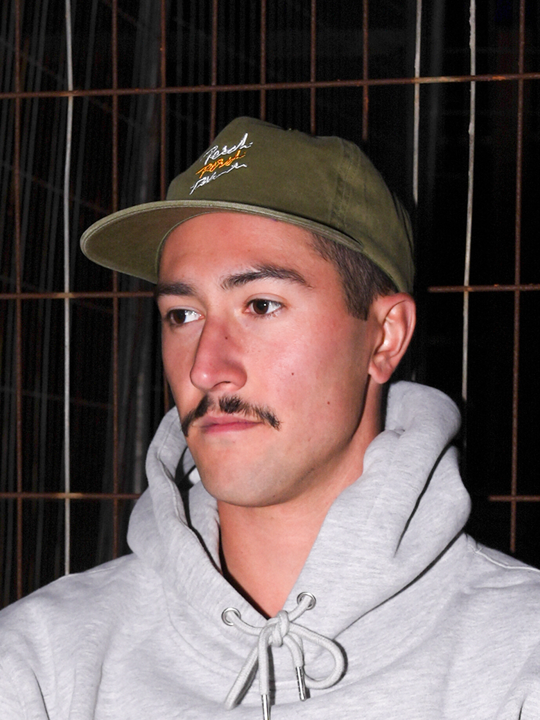 Scribbles Hat - olive